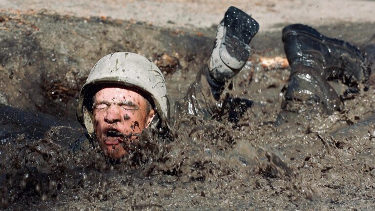 good leaders get messy